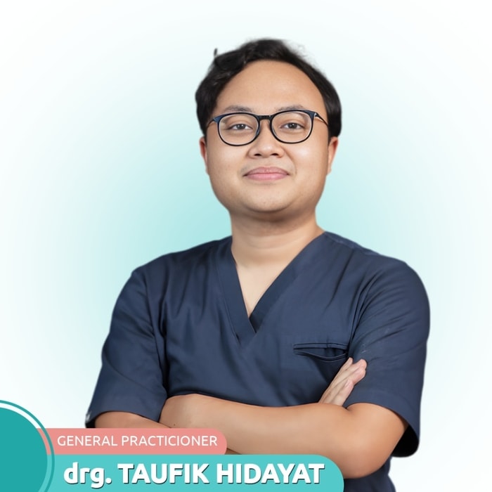 drg. Taufik Hidayat