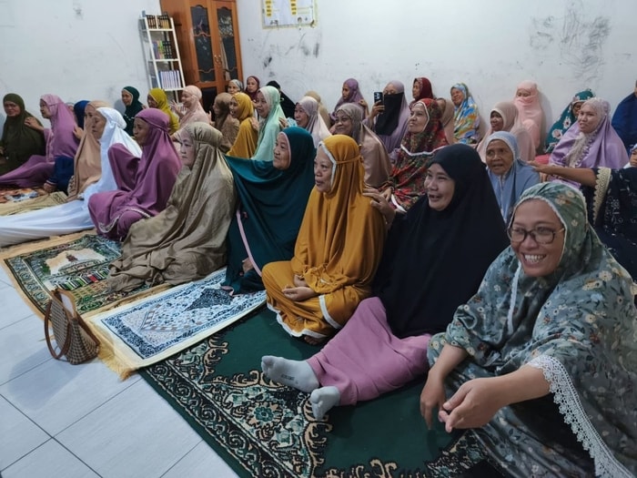 Kajian Subuh Bahagia Almarhamah, Menyimak Teladan Rasulullah