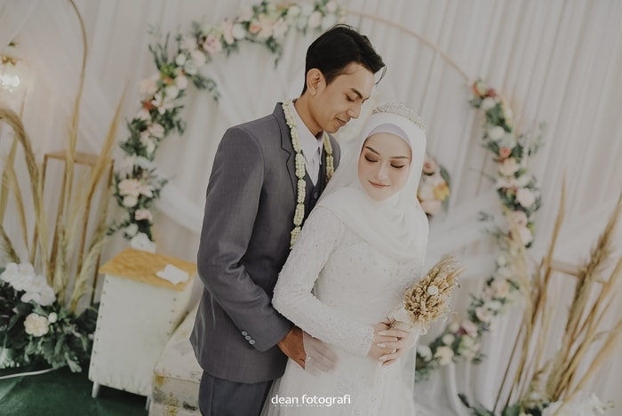 sansan || Adhit