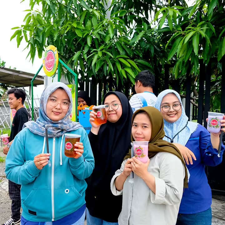 Lima Warna Bisnis Minuman Es Teh Dan Coklat Terlaris
