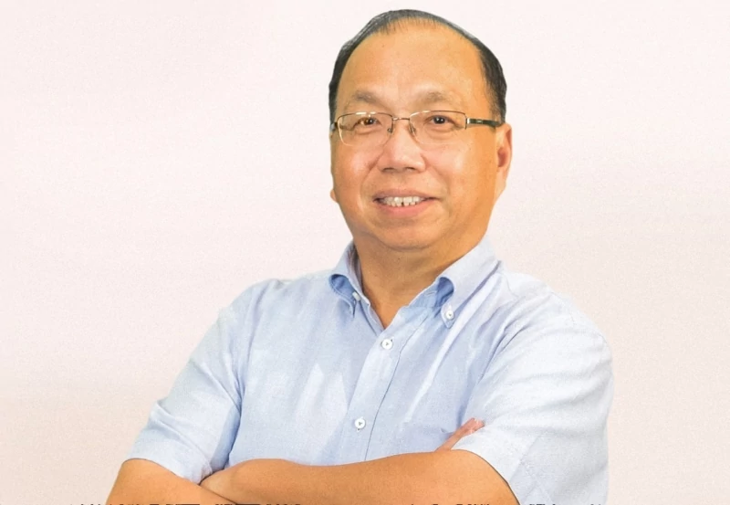 Mr. Edward Lee