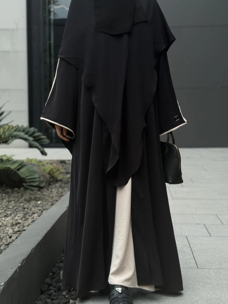Divine Abaya