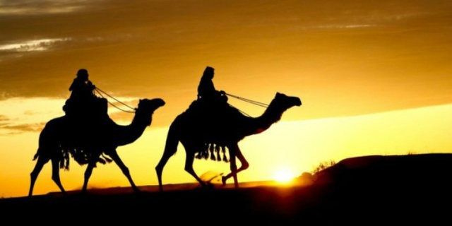 Meneladani Sikap dari 2 Kisah Sahabat Nabi yang Mengharukan