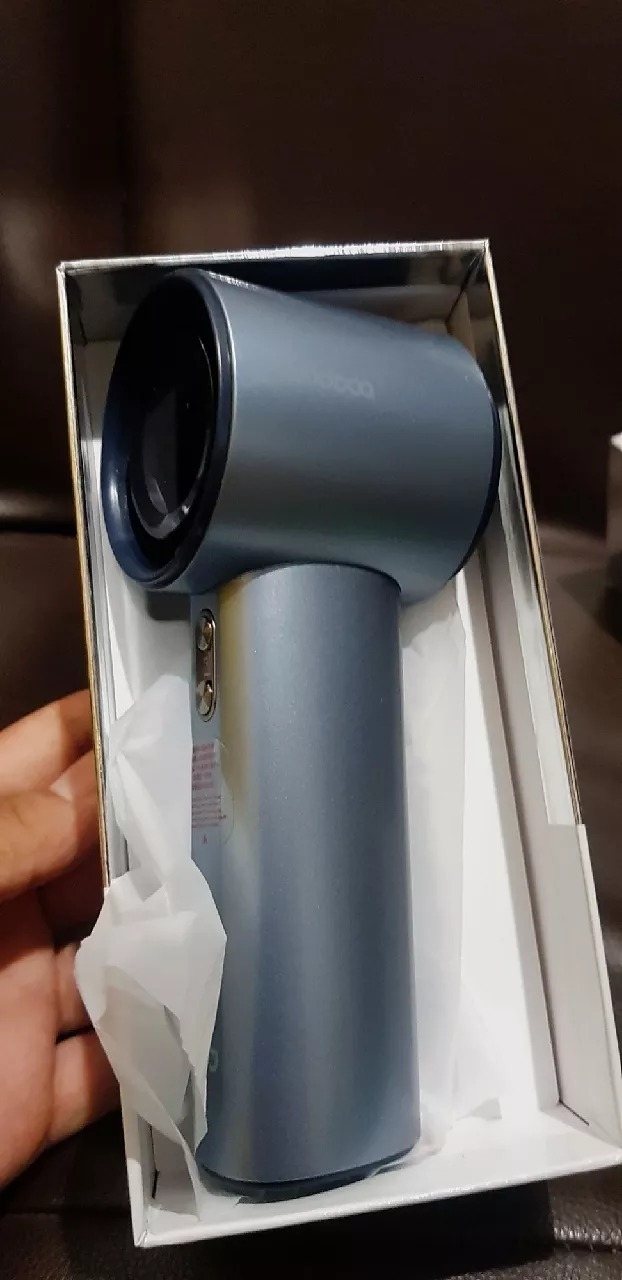 Alhamdulillah produk original sesuai dgn gambar/foto... Harga terjangkau.. Kemasan rapi dan aman.. Kurir baik dan ramah..