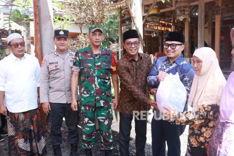 Indra Gunawan BPKH Tebar Maslahat di Probolinggo, Gagas Sovereign Halal Fund Indonesia