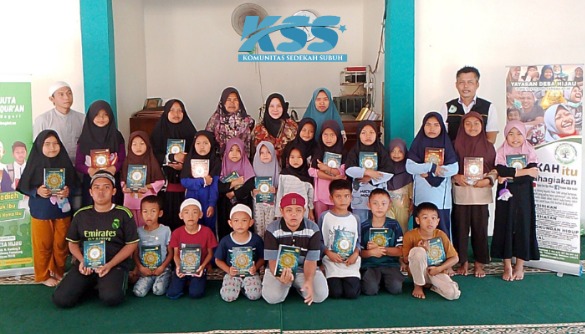 Mushaf Al-Qur’an untuk Santri di Penjuru Negeri
