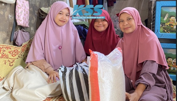 Sedekah Subuh yang Menghadirkan Senyum untuk Anak Yatim