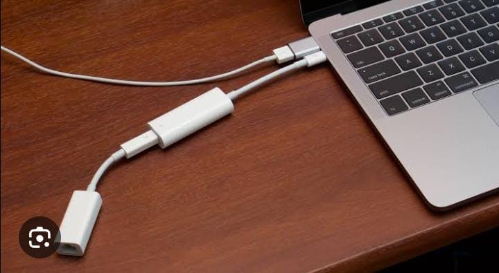 PORT THUNDERBOLT BISA UNTUK APA SAJA? -Rimas Laptop Bekasi