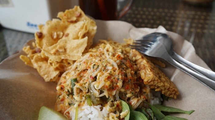 Nasi Pecel Jl. Gunung Kawi