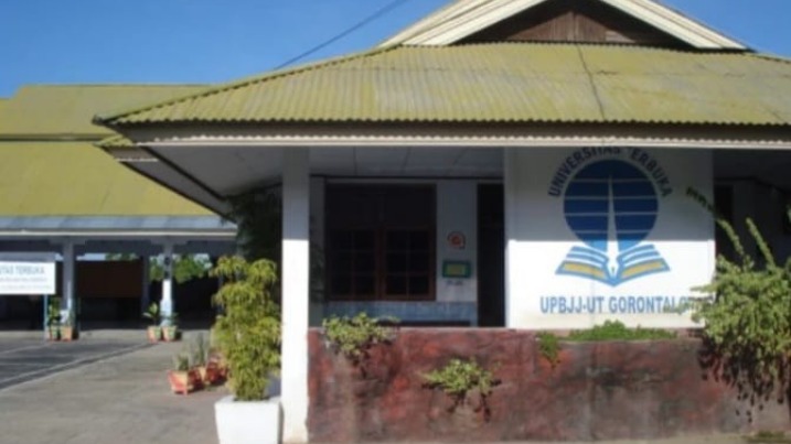 Teras Kampus Universitas Terbuka - UPBJJ Gorontalo