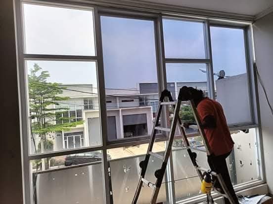 Jasa Pasang Kaca Film Rumah