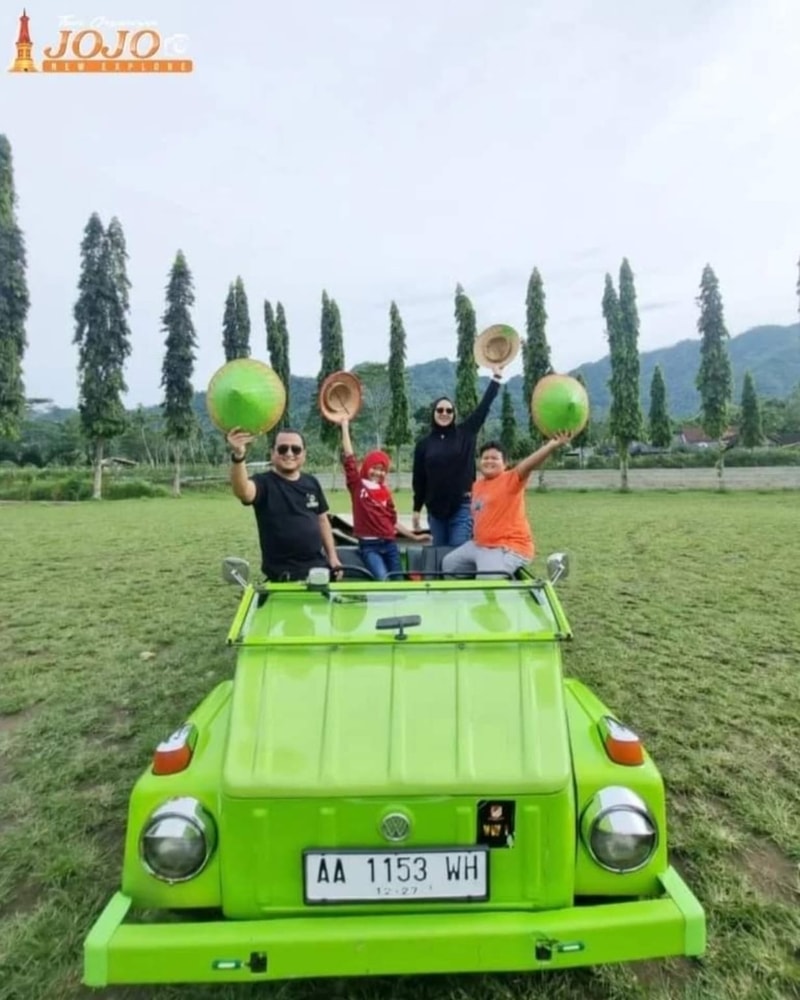 VW Safari Borobudur