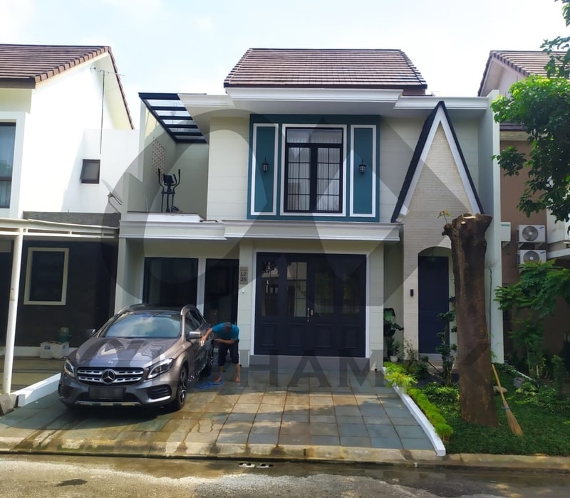 Gaya Arsitektur Pintu dan Jendela Kotak-Kotak: Sentuhan Klasik Modern untuk Rumah Masa Kini