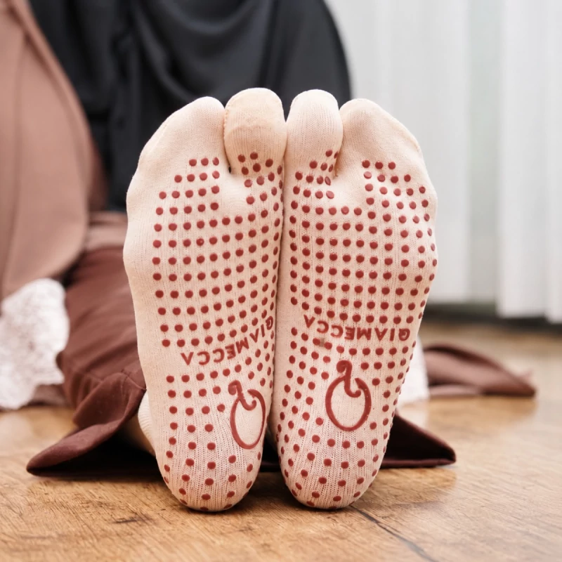 Detail Kaos Kaki Wudhu