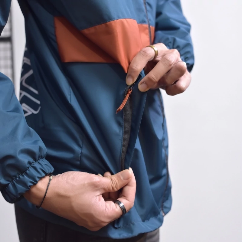 Jaket Windbreaker Foto 2