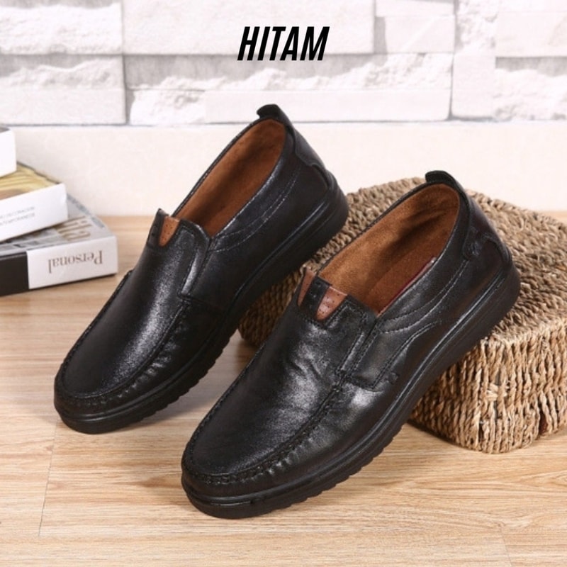 Hitam