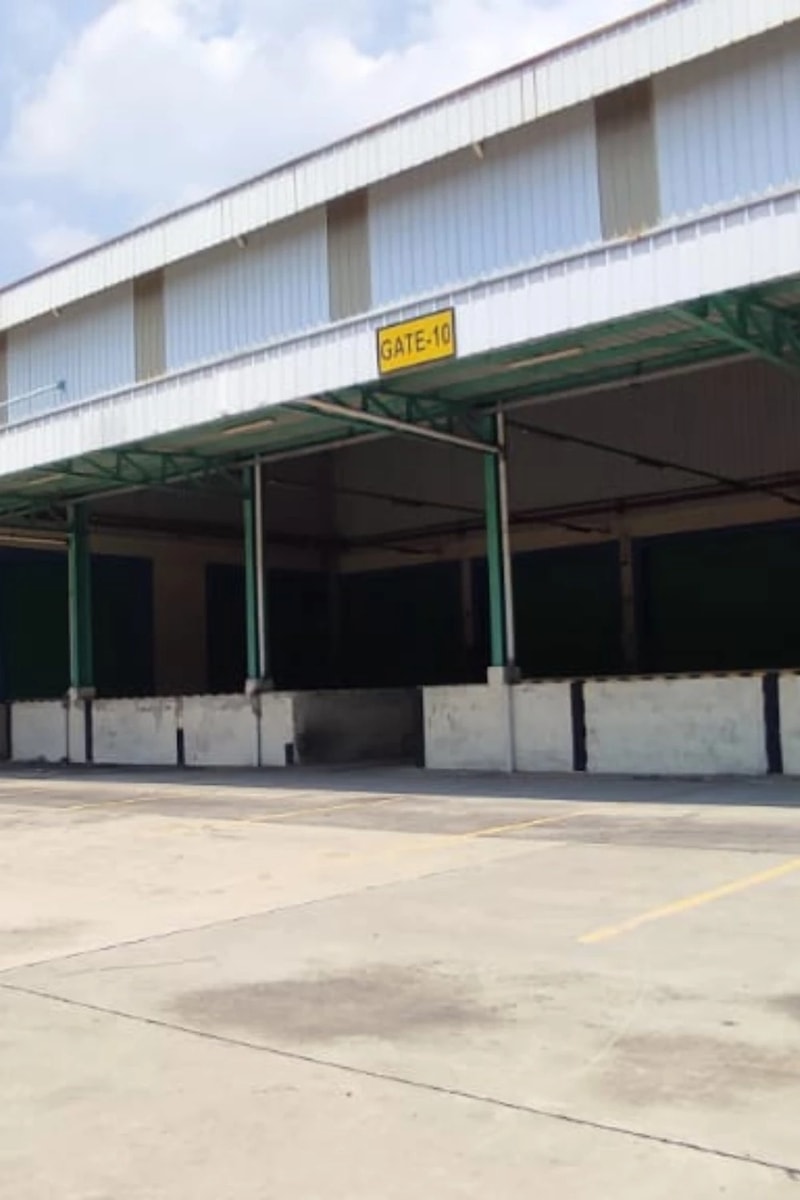 dijual pabrik cikarang utara / jababeka warehouse 5000meter tanah 1,2 Ha