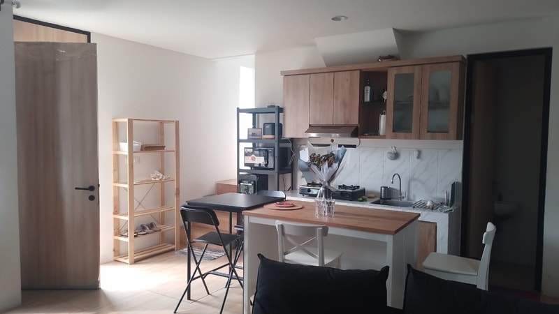 Ruang Keluarga Sewa Rumah Lippo Cikarang Cluster Waterfront Silvercreek Full Furnish 3Kamar Tidur | Exera