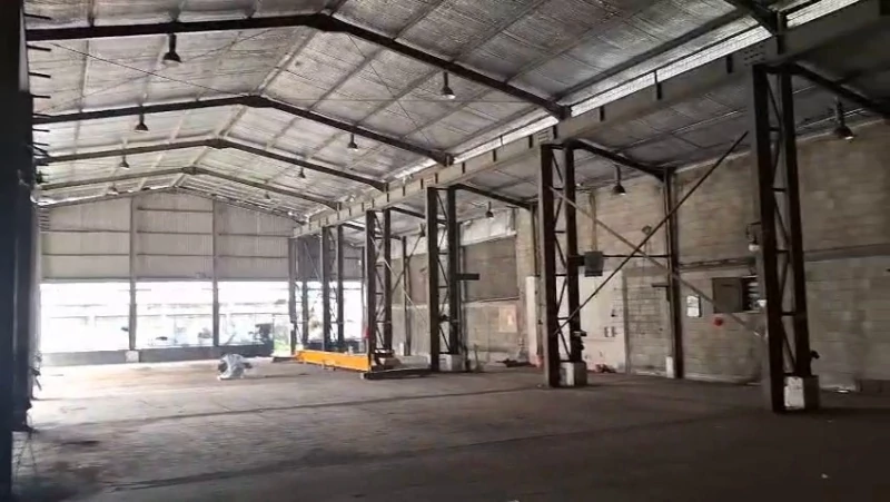 Area Bongkar Muat Gudang Cikarang