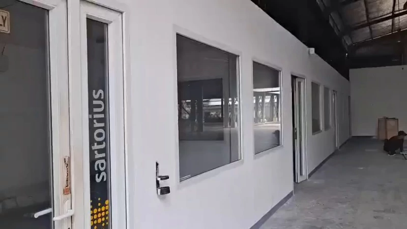 Spesifikasi Bangunan Gudang Besi