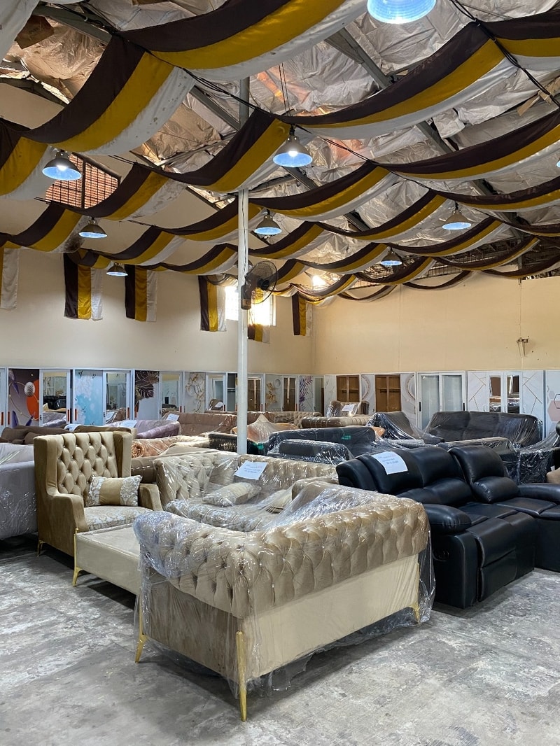 toko furniture bandar lampung - display sofa branded di Vermont Office & Home Living Bandar Lampung