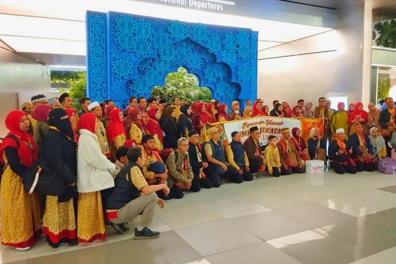 umroh-12-hari-surabaya