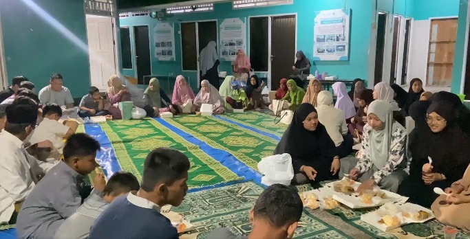 Suasana Buka Bersama