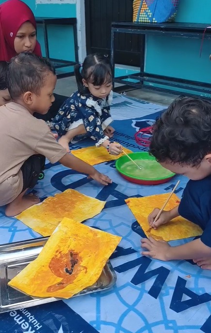 Berkresi bersama