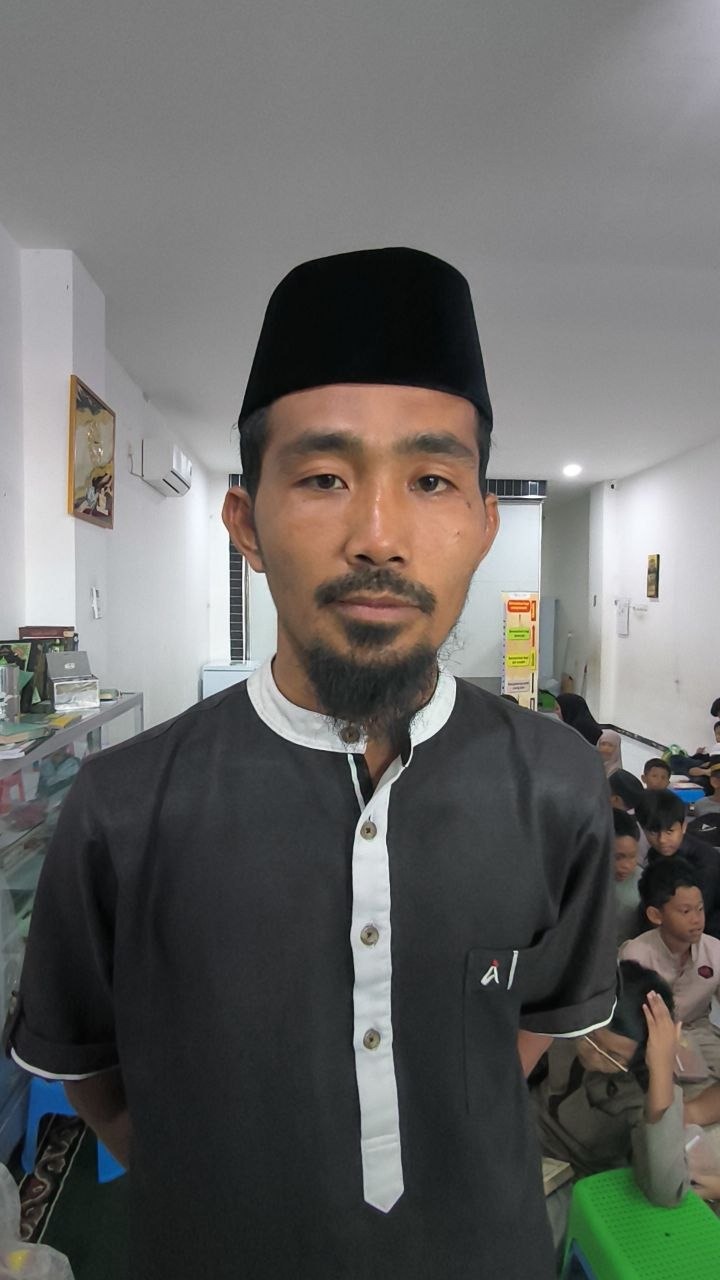 Ustadz Acmad Shiddiq Yusuf