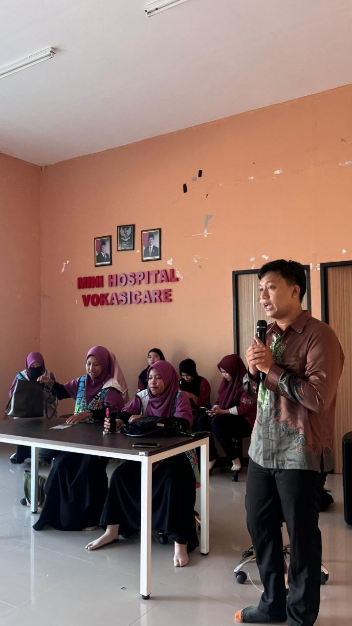 Bang Ammar (pic event) menyampaikan ajakan untuk ikut gabung bersama Alvounteer Almarhamah