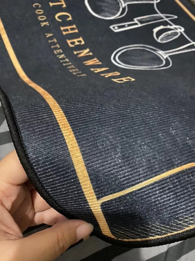 Penggunaan Car Visor Storage Bag di dalam mobil